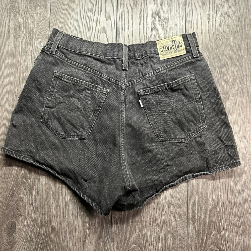 Vintage Levis SilverTab Mom Shorts 31 Washed Black Denim High Waisted Size 31